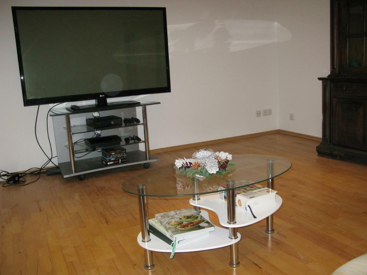 Messe-/Ferienwohnung ニュルンベルク エクステリア 写真