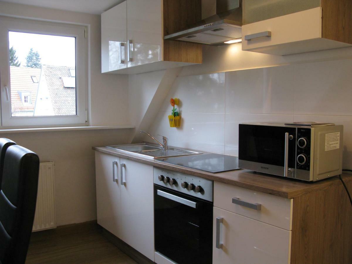 Messe-/Ferienwohnung ニュルンベルク エクステリア 写真