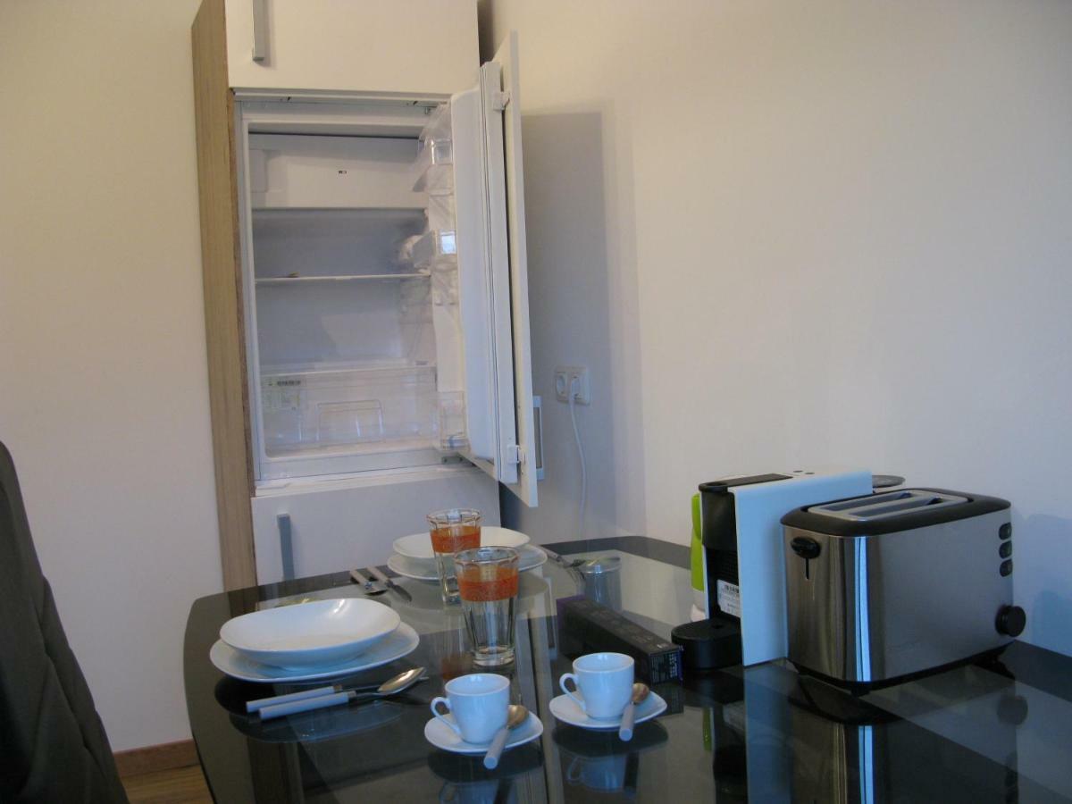 Messe-/Ferienwohnung ニュルンベルク エクステリア 写真